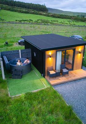 Newry Otro | OAKWOOD GLAMPING Mourne Mountains