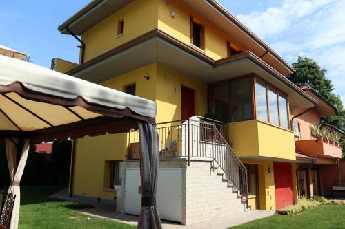 Brembate Cama Y Desayuno | Oasi Brembate Bed and Breakfast
