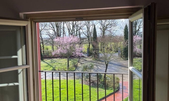 Altopascio Apartamento | Oasi di Pace e Tranquillità con Piscina,campo da Tennis,uliveti,vigneti Frutteti