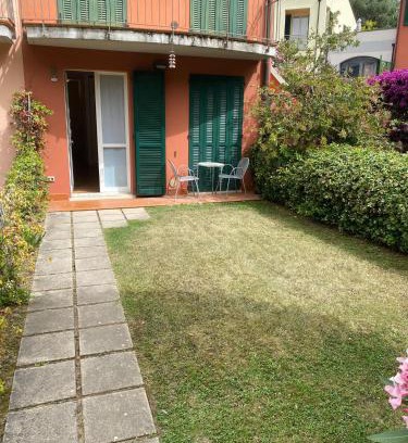San Terenzo Apartamento | Oasi Verde 3