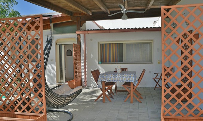 Casalabate Cabaña | Oasis 400 meters from the sea - Villa Zara