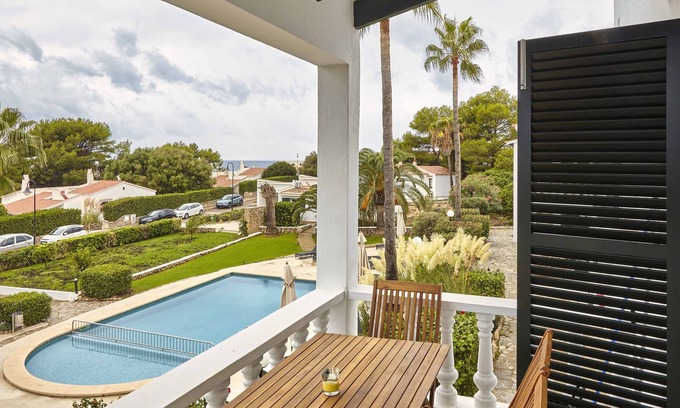 Binibequer Vell Apartamento | Oasis Blanc Binibeca