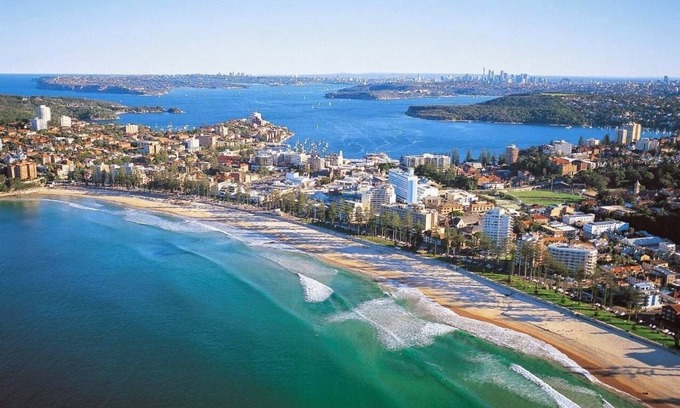 Manly Apartamento | Oasis by the Sea. Manly Apart at Manly. Bed x 1, Car Space. Sydney. Australia.