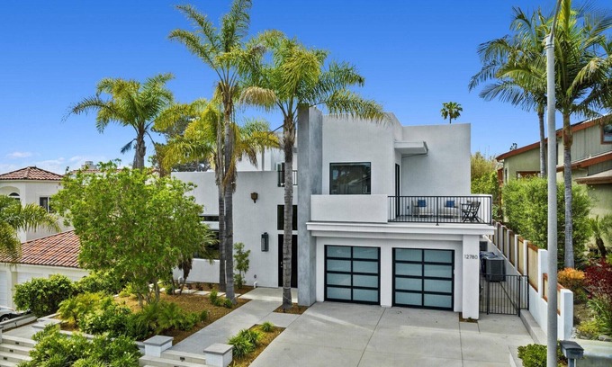 Del Mar Heights Casa | Oasis Del Mar | 5BR Coastal Retreat w/ Spa