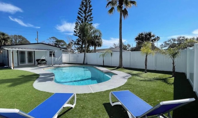 Port Orange Casa | Oasis House 3Bed+2Ba+Pool+Garage. Bikes welcome!