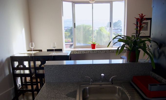 San Francisco de Dos Ríos Apartamento | Oasis en la ciudad Apartamento B