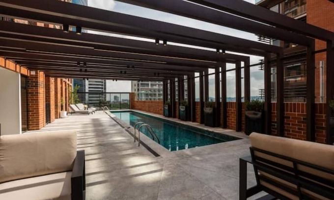 Zona 9 Apartamento | Oasis Penthouse de Lujo en zona 10 / 6 BD