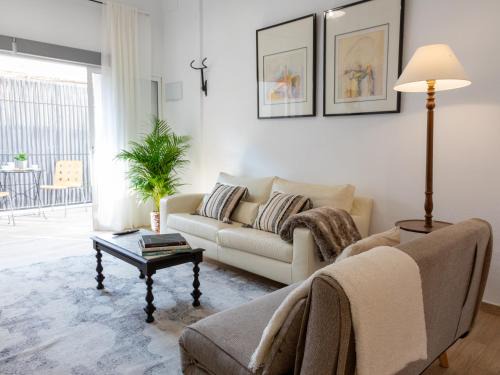La Torreta Apartamento | Oasis Urbano Elche - Terraza y Vistas al Palmeral junto al Centro