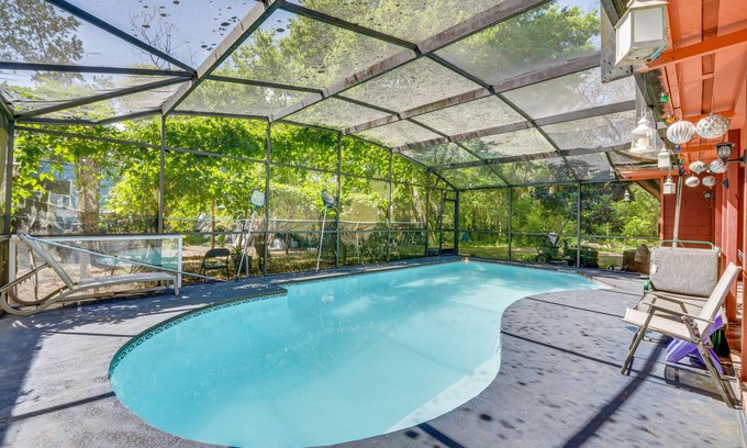 South Apopka Casa | Oasis w/ Grill & Pool ~ 16 Mi to Orlando!