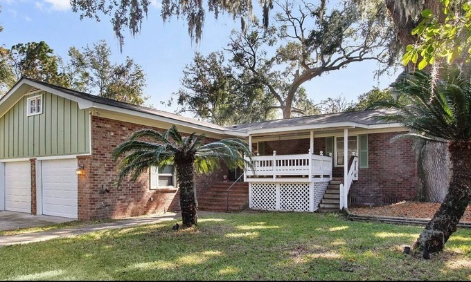 Whitemarsh Island Casa | Oatland Island getaway w/ heated pool