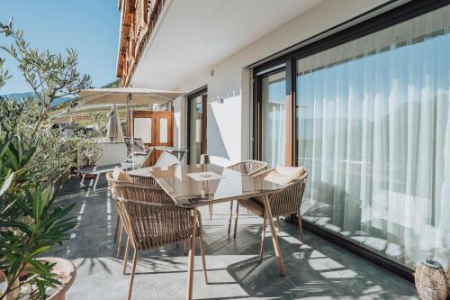 Rifiano Apartamento | Oberegghof Ferienwohnung Garten