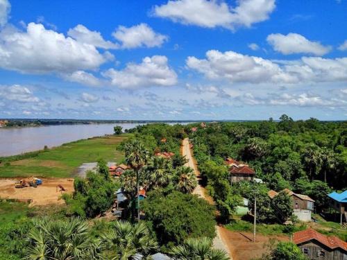 Tboung Khmum Casa | OBT Homestay and Bungalows