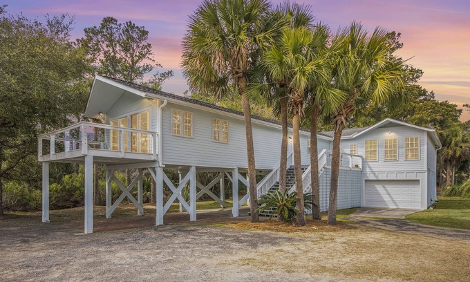 Pawleys Island Casa | Ocean and Marsh Views, Outdoor Theater and Games, and King Bed