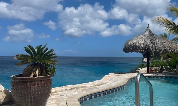 Lagun Apartamento | Ocean apartment 18 at Lagun Blou Dive & Beach Resort in Curaçao.