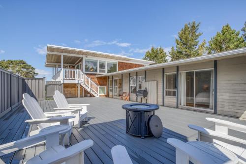 Gearhart Casa | Ocean Avenue - Meredith Lodging