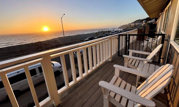 Edgemar - Pacific Manor Casa | Ocean/Beach Front 🐳🐬w/ Panoramic Oceanviews🌅🪂