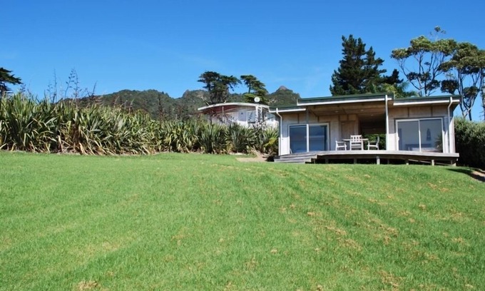 Whangarei Heads Casa | Ocean Beach Hideaway + Chalet
