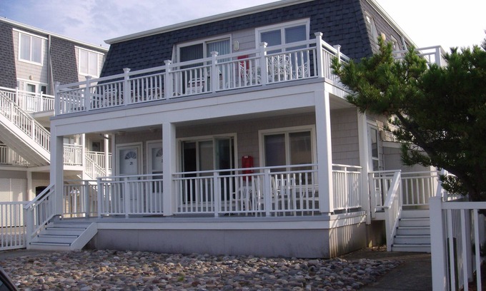 Beach Haven Condominio | Océano Bloque - pasos, piscina y restaurantes de Ocean