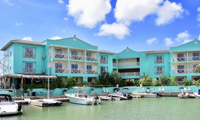 Kralendijk Hotel | Ocean Breeze Boutique Hotel & Marina