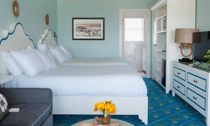 Cape May Casa | Ocean Breeze & Easy Living – Outdoor Pool, Bikes & Beachfront Relaxation