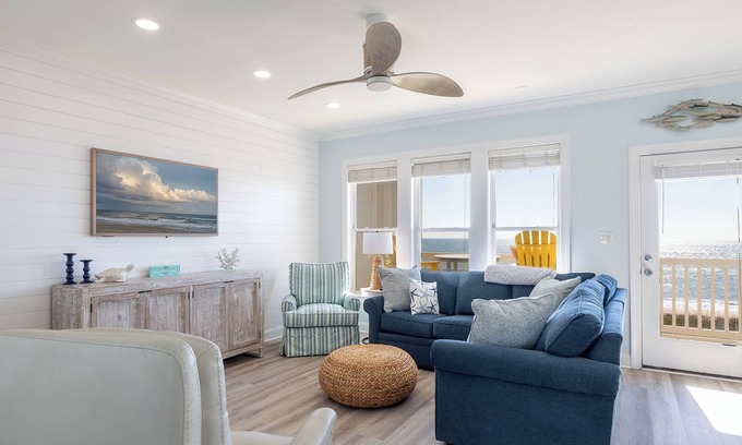 Indian Beach Condominio | Ocean Club F204, Oceanfront Condo in Indian Beach, NC!