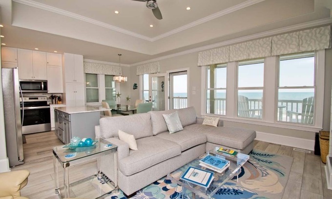 Indian Beach Condominio | Ocean Club G301, Oceanfront Condo in Indian Beach, NC!