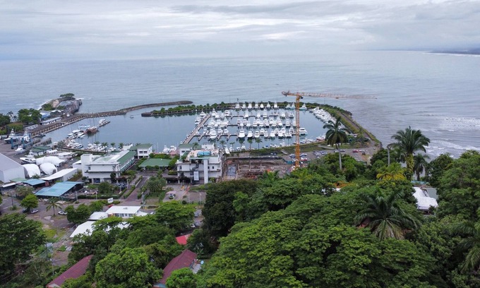 El Cerro Apartamento | Ocean Breeze by Casa Pargo
