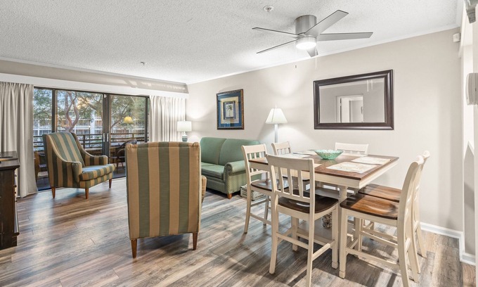 Briarcliffe Acres Condominio | Ocean Creek 2244 2nd floor w/elevator pools beach
