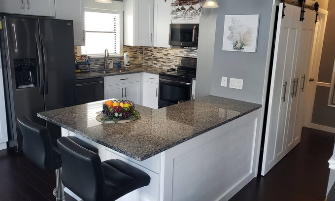 Silver Sands Casa | Ocean Dreams Beach Villa - Affordable Elegance