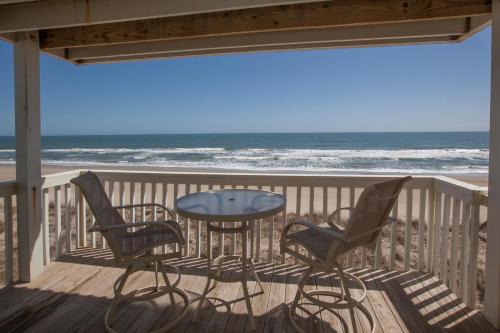 Kure Beach Apartamento | Ocean Dunes 1001 by Carolina Beach Realty