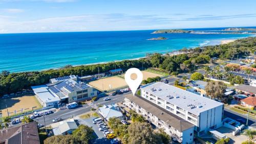 Coffs Harbour Casa | Ocean Echoes Coffs Harbour- Short walk to the beach, Cafes and clubs!