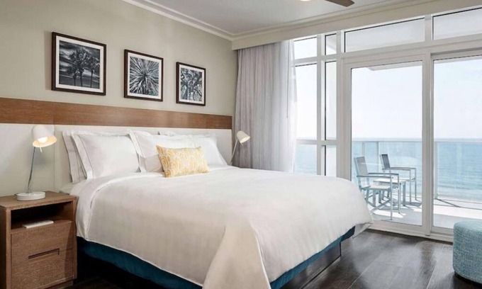 Downtown Myrtle Beach Complejo | Ocean Enclave by Hilton Grand Vacations