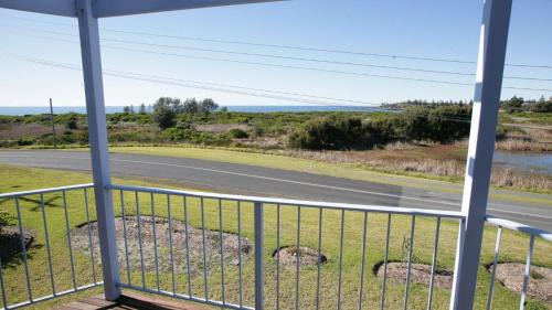 Bermagui Casa | Ocean Escape Twin Pines 8 Ocean views with spa