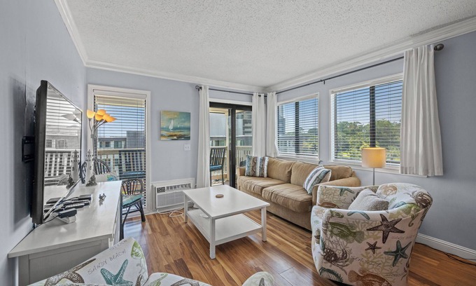 Myrtle Beach Condominio | Ocean Forest Villas by Elliott Beach Rentals