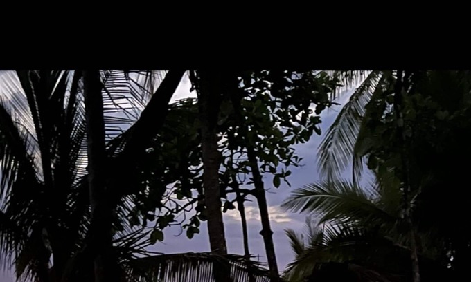 Parrita Casa | Ocean front , black sand beach vacation beach house