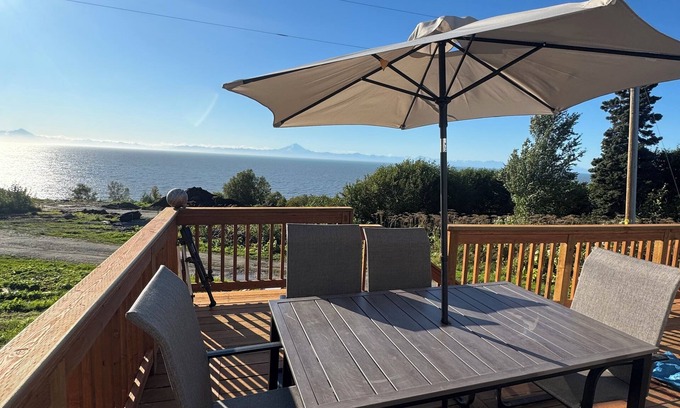 Clam Gulch Cabina | Ocean front cabin in Clam Gulch