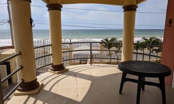 Crucita Condominio | Vista al mar, 2 hab, 2 baños para que disfrutes de todas las actividades de playa!