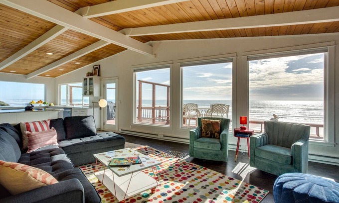South Beach Casa | Frente al mar, South Beach, Newport, capacidad para 16, se admiten perros! ¡NOCHE LIBRE!