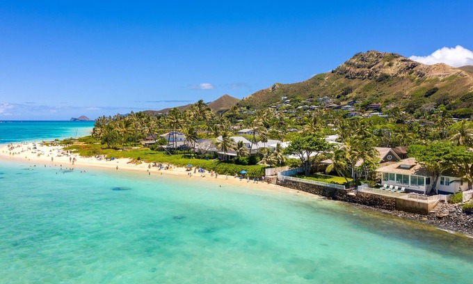 Lanikai Casa | Walker's Lanikai Beach House ~ Frente al mar ~ Alquiler de vacaciones con licencia # 90 / TVU-0042