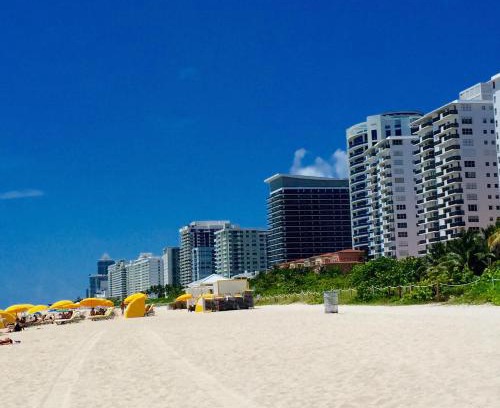 Mid Beach Apartamento | Ocean Front Resort Studio
