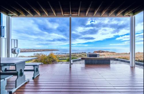 Wirrina Cove Casa | Ocean Front retreat Fleurieu Coast Wirrina Cove
