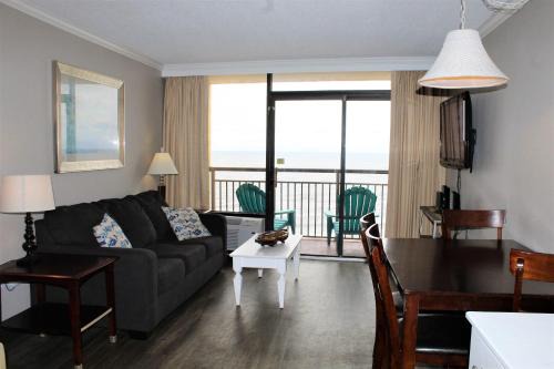 Myrtle Beach Casa | OCEAN FRONT VIEWS Caravelle Resort 1138
