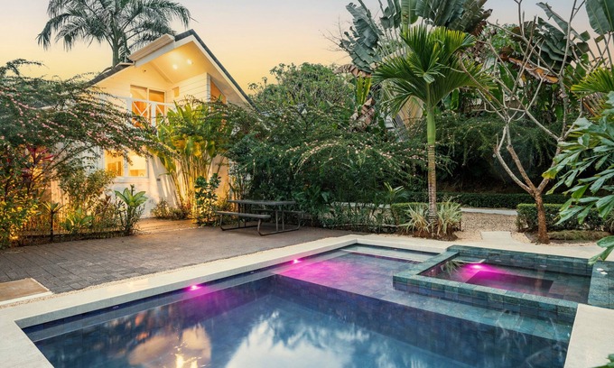 Esterillos Casa | Ocean Gardens: Private Retreat, Private Pool & BBQ