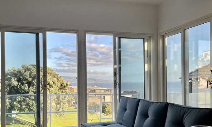 Sand Section Casa | Ocean House With View and Private Patio