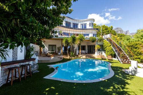 Camps Bay Cabina | Ocean Lounge