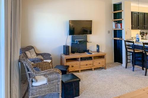 East End Casa | Ocean Mile L7 Gulf Beach Getaway