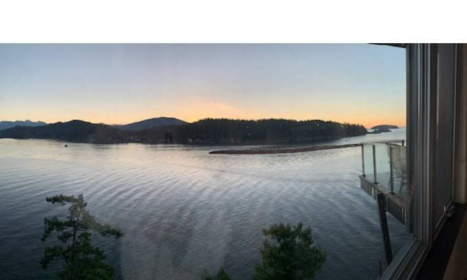 Gibsons Cama Y Desayuno | Ocean Retreat on the Sunshine Coast BC