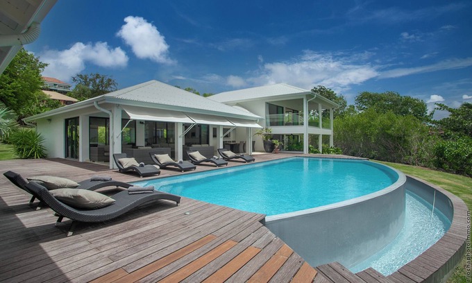 Le Francois Villa | Villa Ocean House, large pool and sea view