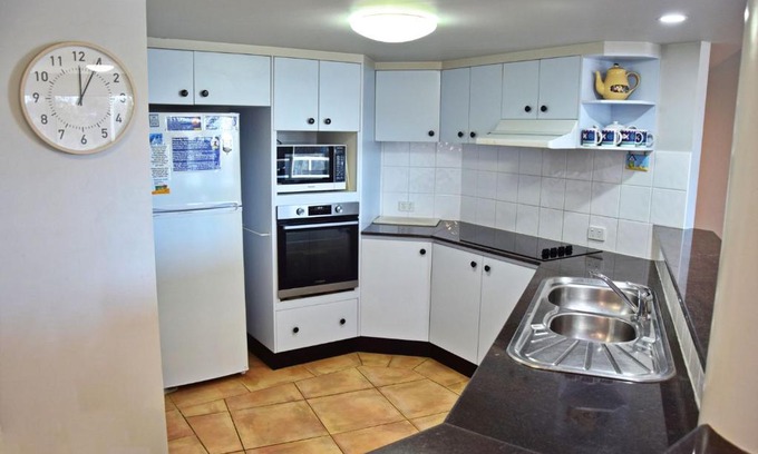 South West Rocks Apartamento | Ocean Shores Apartment 15 - Bring your own linen.