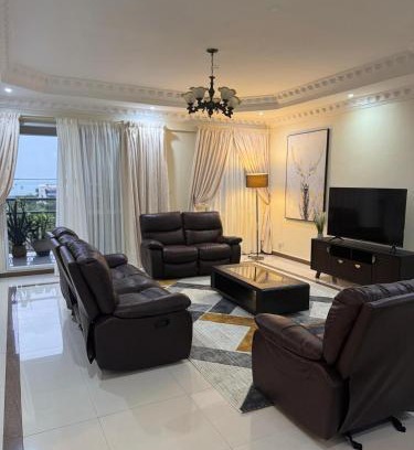 Oyster Bay Apartamento | Ocean Vibes & City Lights